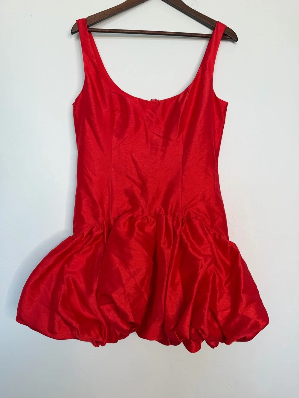 Hutch Lowry Red Satin Bubble Hem Drop Waist Mini Dress Size 10 NWT